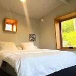 Mysigt Sommarhus Med Havsutsikt Och Bastu