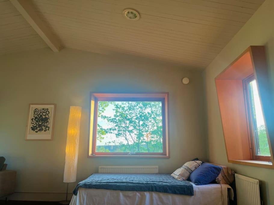 Holiday home Mysigt Sommarhus Med Havsutsikt Och Bastu