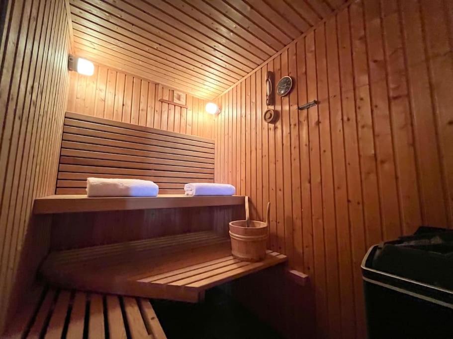 Mysigt Sommarhus Med Havsutsikt Och Bastu *
